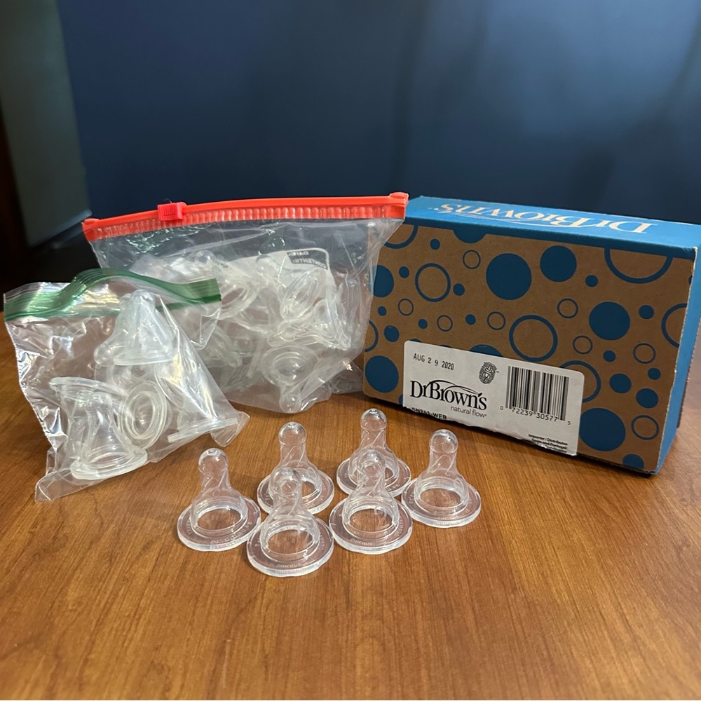 Dr. Brown's Clear Baby Bottle Nipples - 26ct
